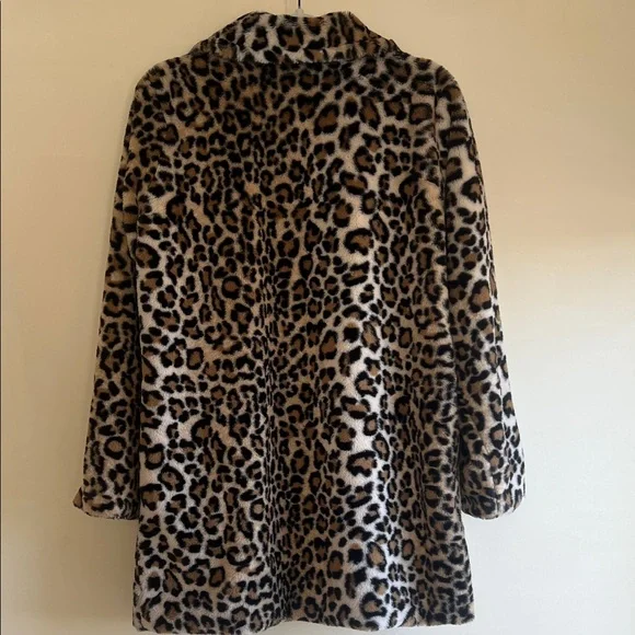 Angel Kiss Animal Print Teddy Jacket - Picture 4 of 8